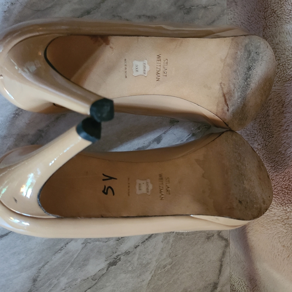 Stuart Weitzman Peep‎ Toe Neutral Patent Leather Tan Heels - Picture 8 of 9